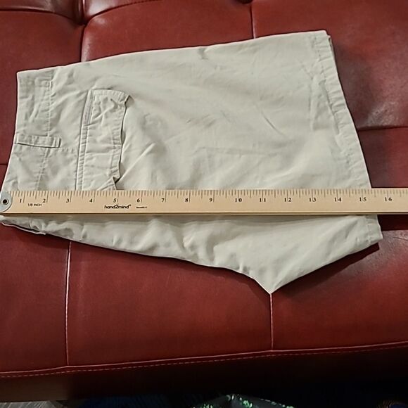 Calvin Klein sz 11 Junior khaki shorts - Picture 6 of 6